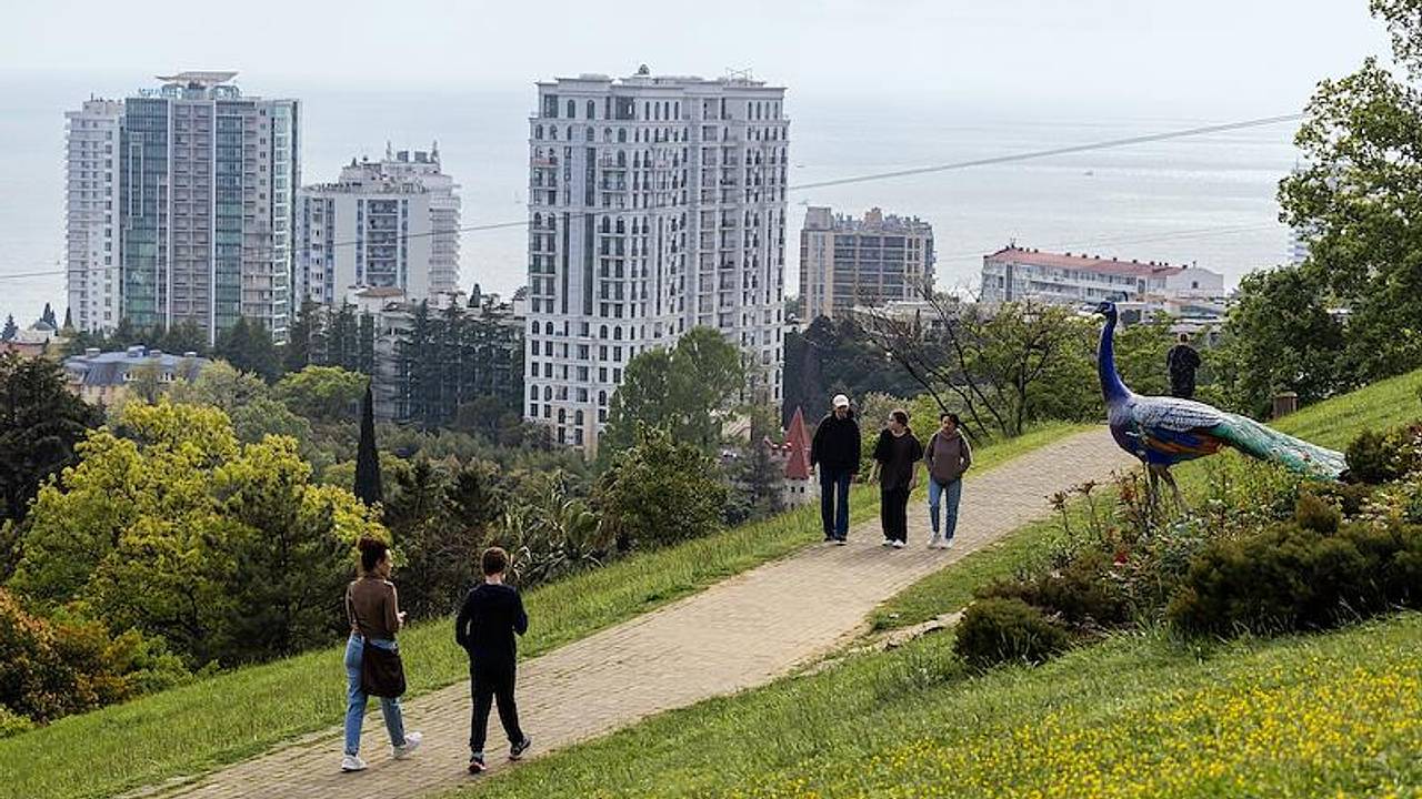 Цены на «вторичку» в сентябре спрогнозировали