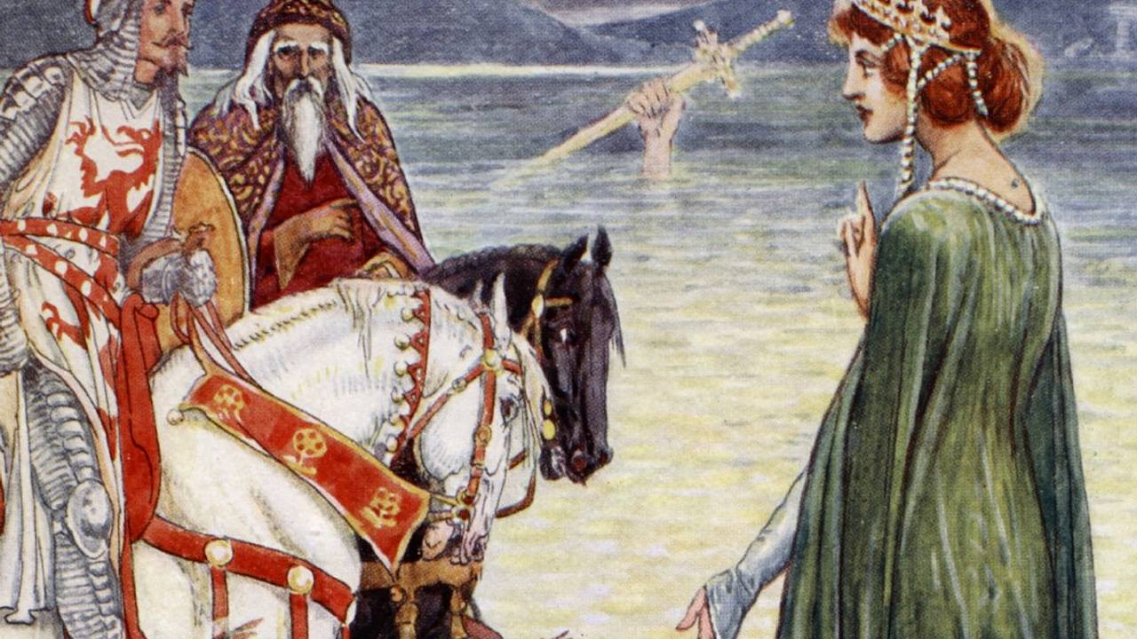На дне озера нашли меч «Эскалибур»