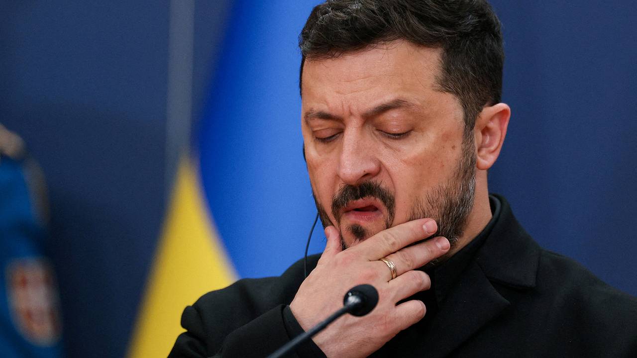 На Украине назвали сценарий бегства Зеленского
