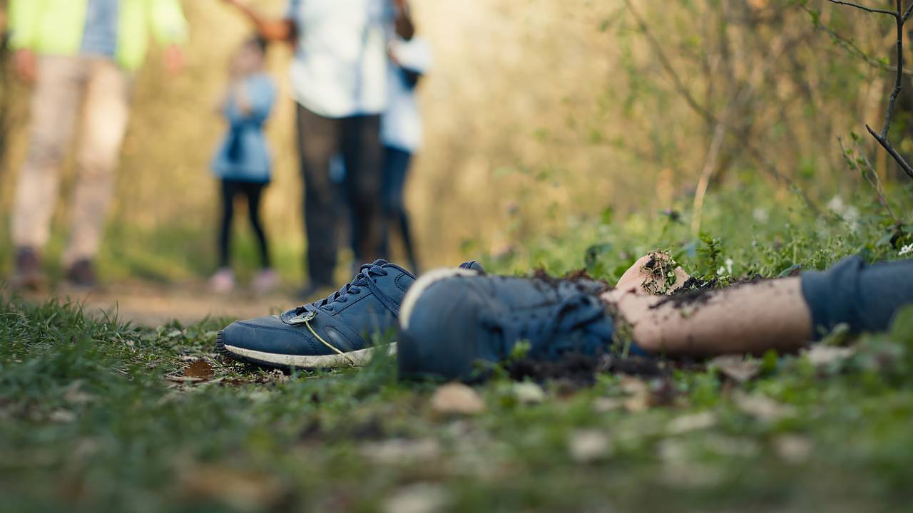 Друзья нашли в озере человеческую челюсть с зубами и пломбами