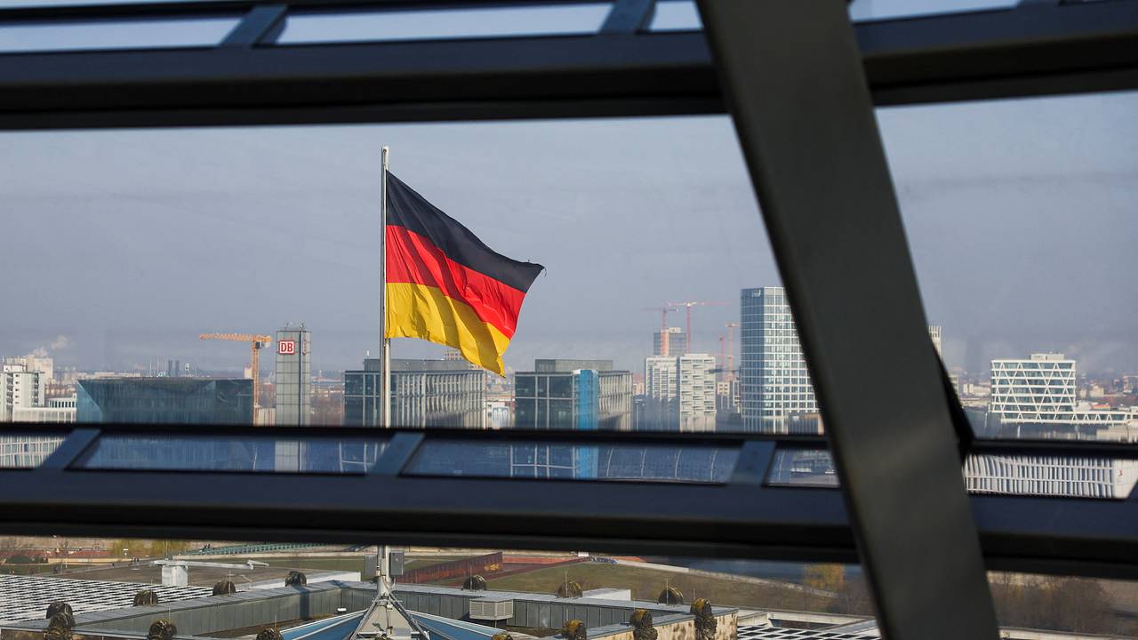 Посол России обратился к Германии после скандального вопроса журналиста о русских Посол России обратился к Германии после скандального вопроса журналиста о русских