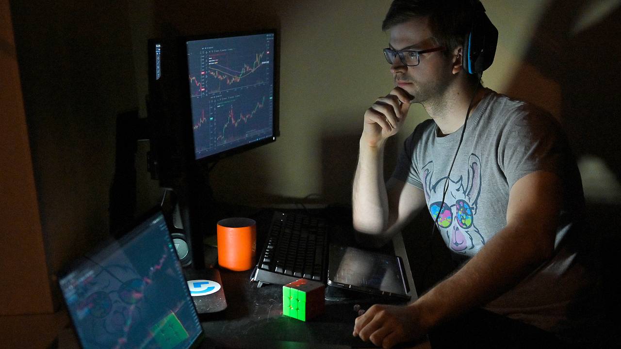 Российский рынок акций вырос Российский рынок акций вырос