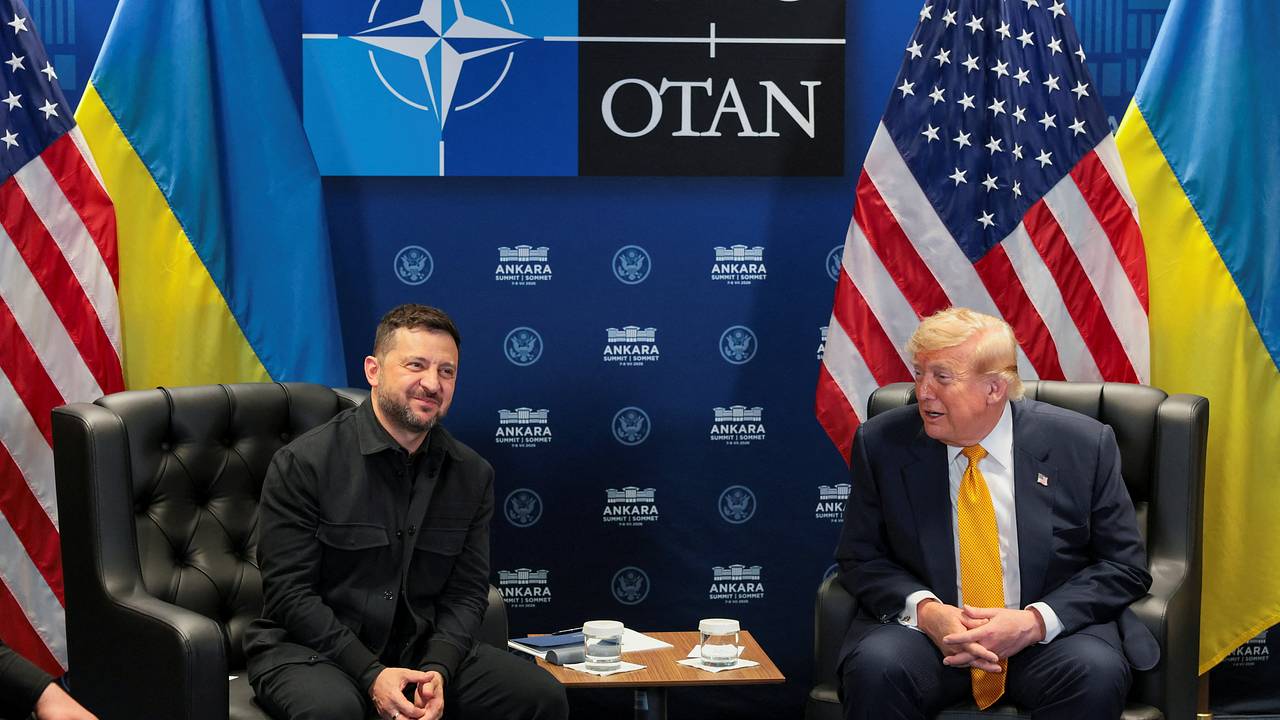 «Он сказал, что я его обманул». Зеленский сообщил о претензиях Трампа из-за использование Starlink над территорией России «Он сказал, что я его обманул». Зеленский сообщил о претензиях Трампа из-за использование Starlink над территорией России