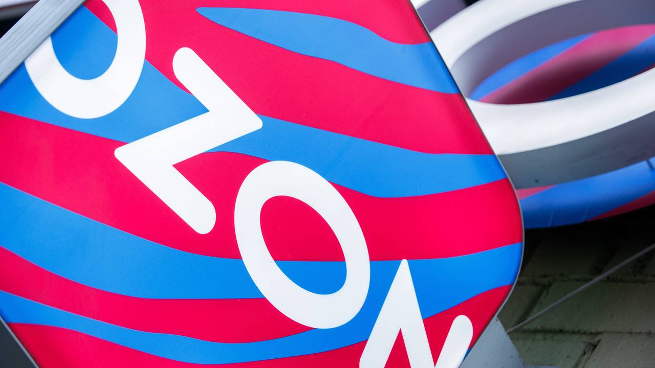 Ozon предупредил об отмене постоплаты заказов в 38 регионах