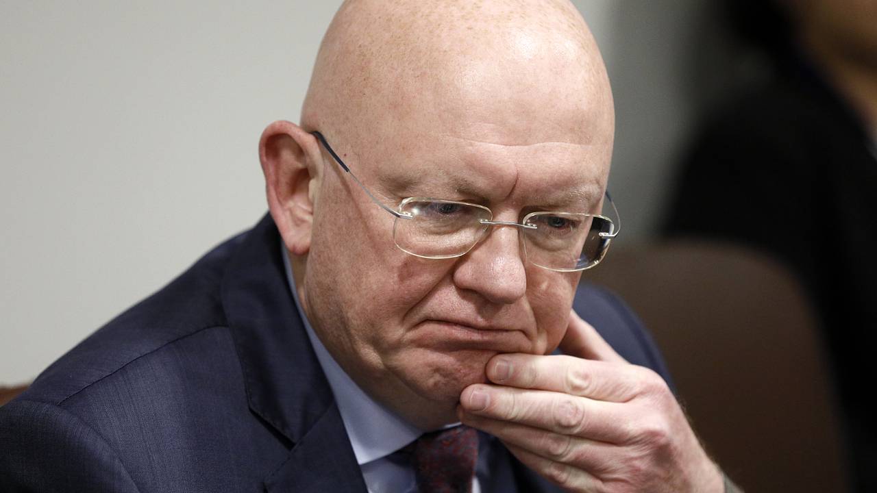 Небензя высмеял санкции Украины против «Маши и Медведя»