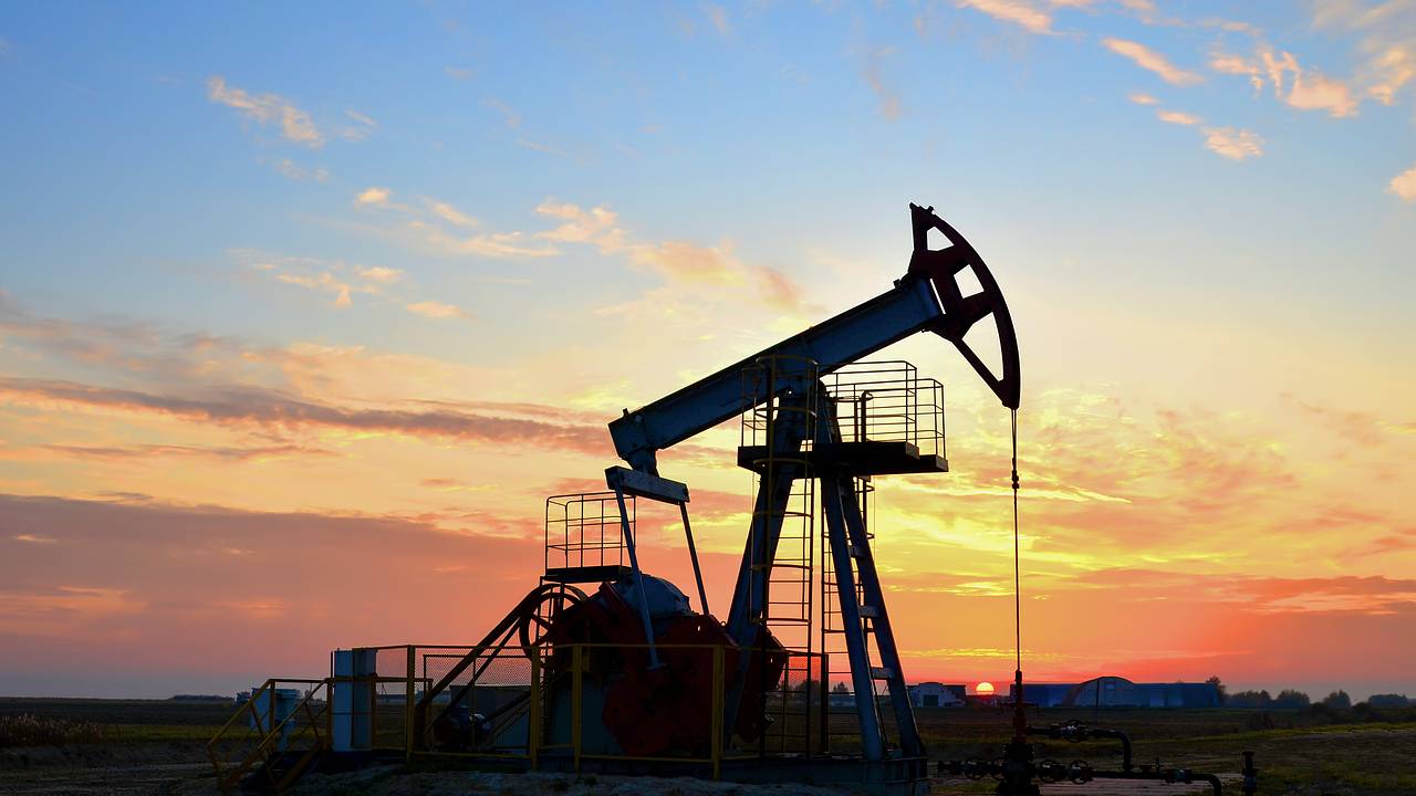 Мировые цены на нефть упали на фоне новых санкций США против Ирана