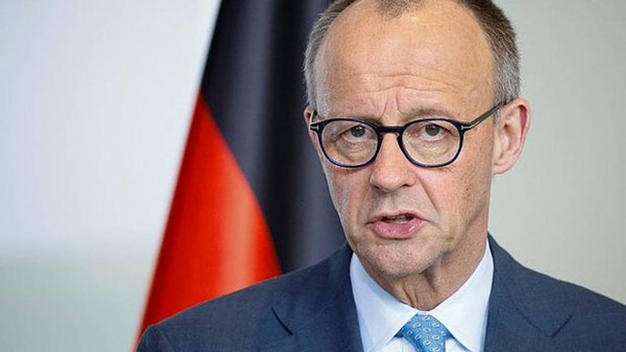 Симоньян оценила идею Мерца о принуждении России к переговорам Симоньян оценила идею Мерца о принуждении России к переговорам