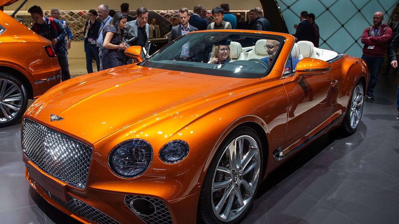 В России определили самый популярный люксовый автомобиль с пробегом