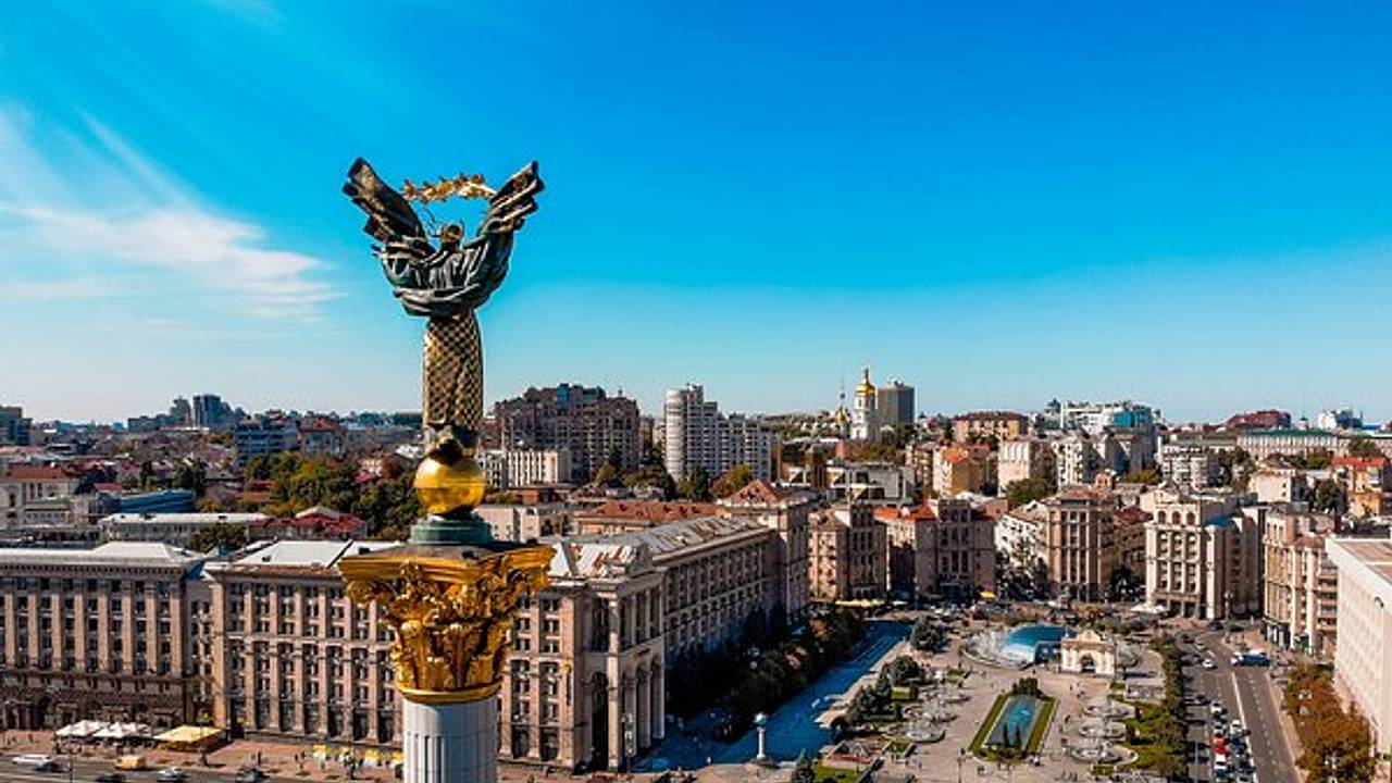 Американцев призвали не ехать на Украину