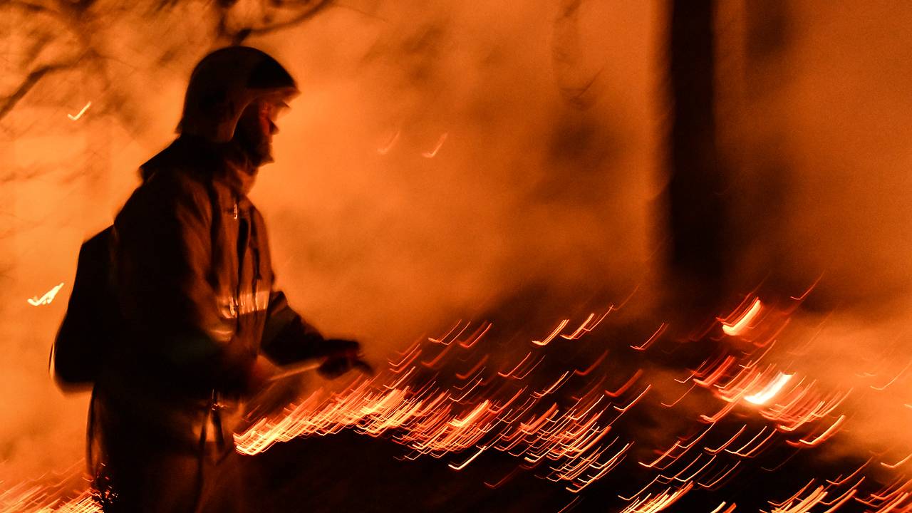 Природному пожару в российском городе присвоили четвертый ранг сложности
