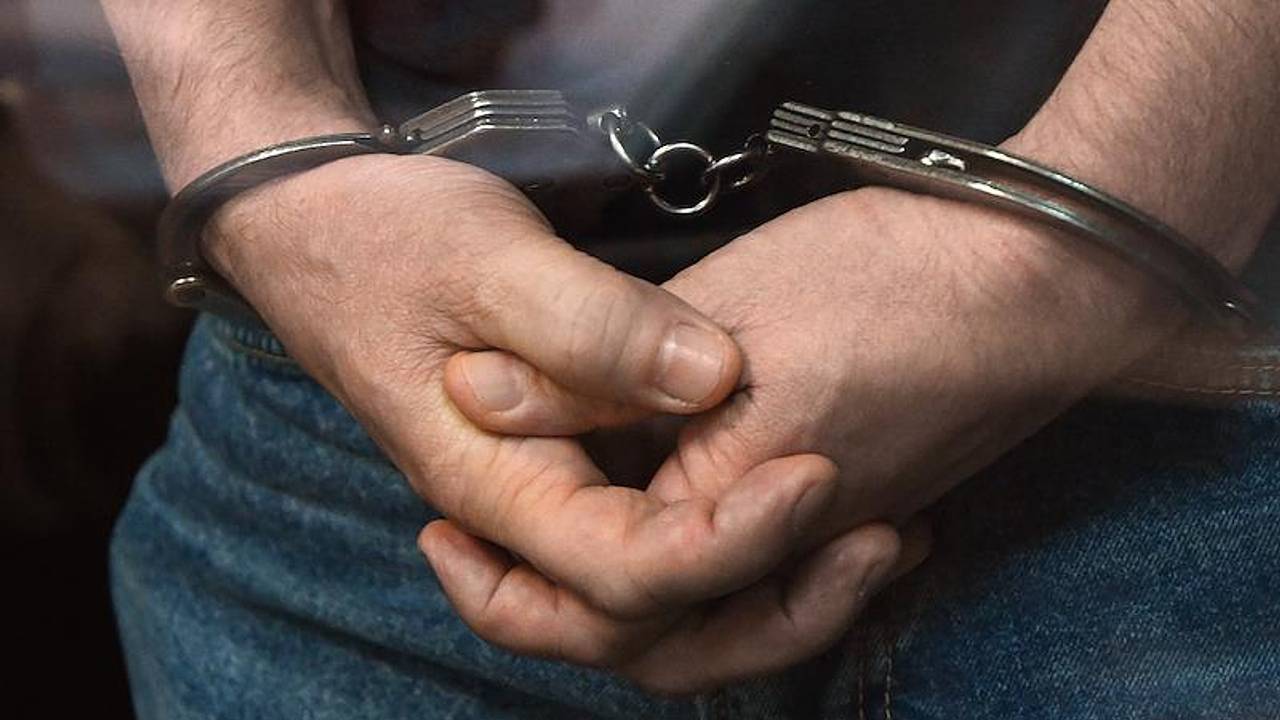 Более 100 мигрантов оказались жителями одной российской квартиры