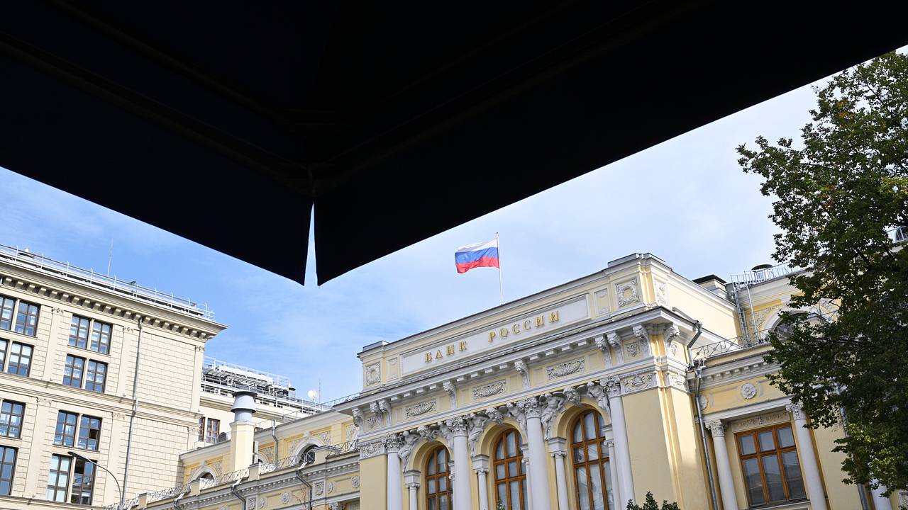 ЦБ назвал сроки нормализации ситуации на российском топливном рынке