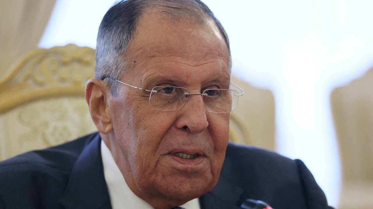 Лавров назвал условие для урегулирования на Украине