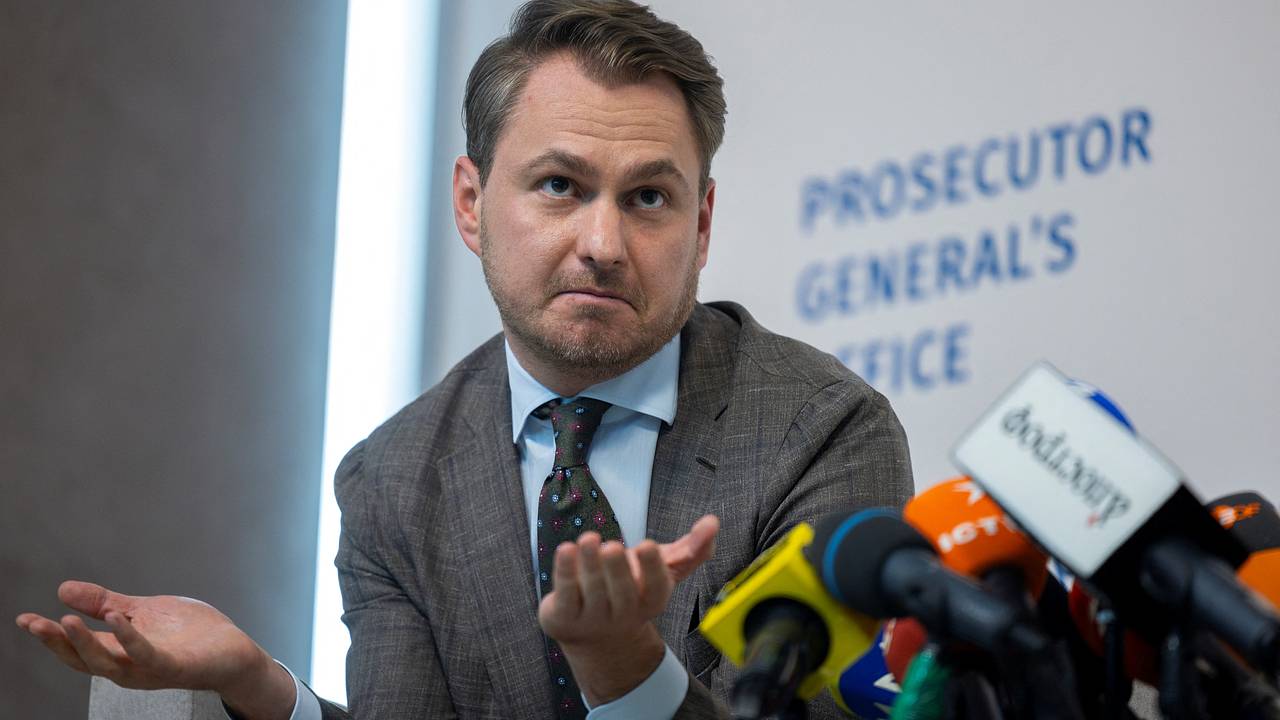 Стало известно местонахождение пропавшего генпрокурора Украины